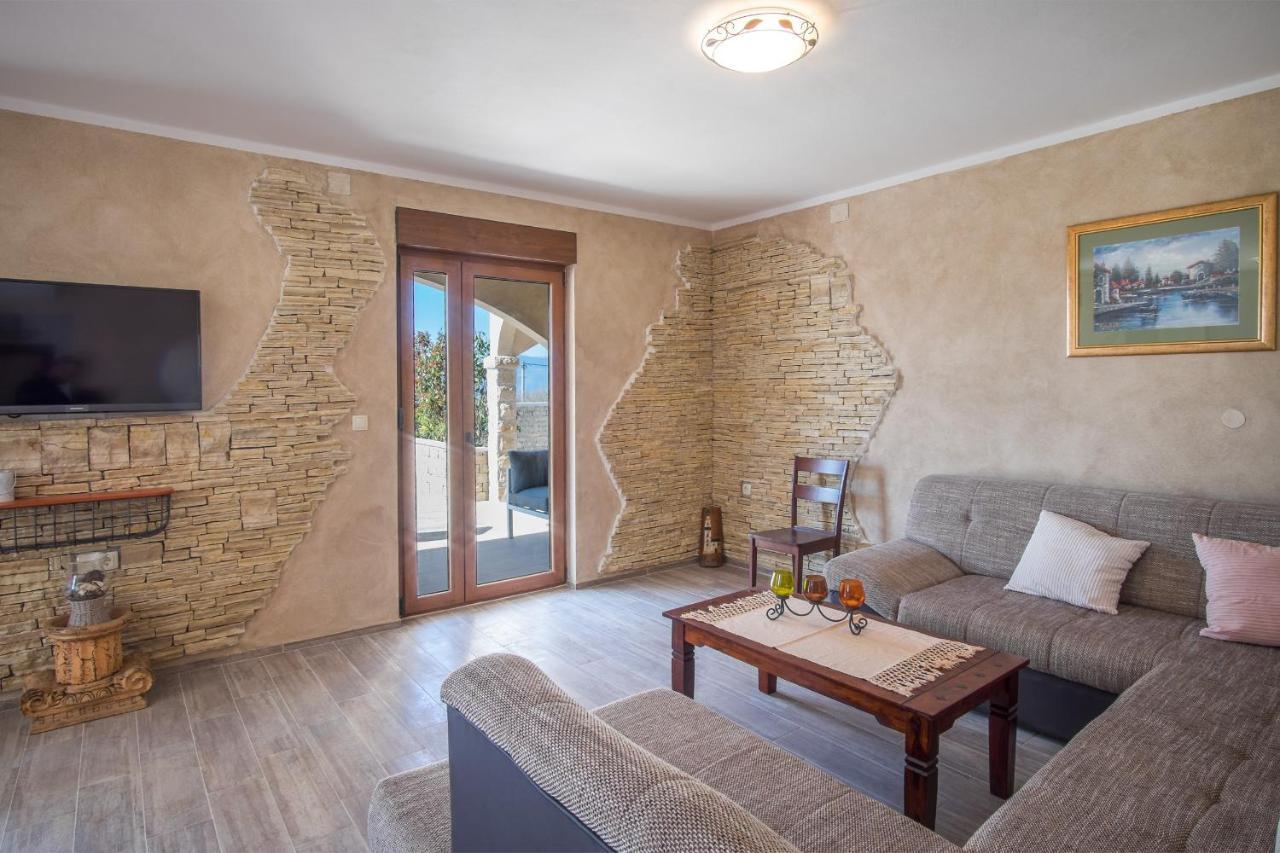 Villa Dijana East Linardići 外观 照片