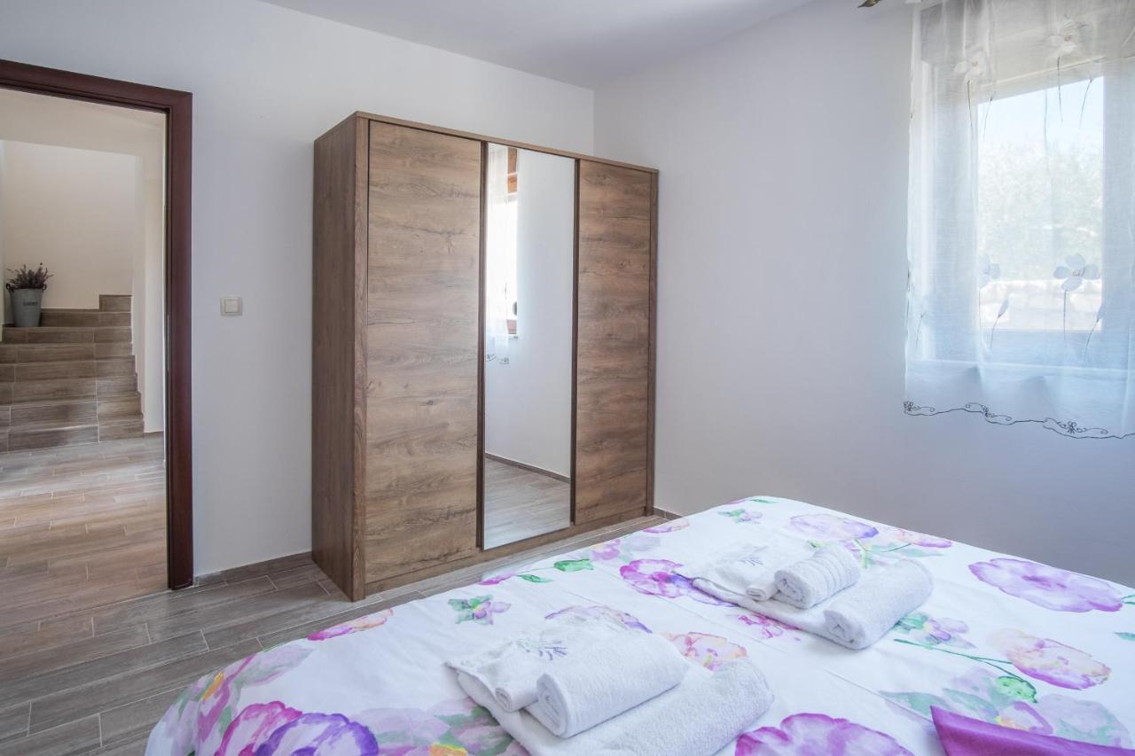 Villa Dijana East Linardići 外观 照片