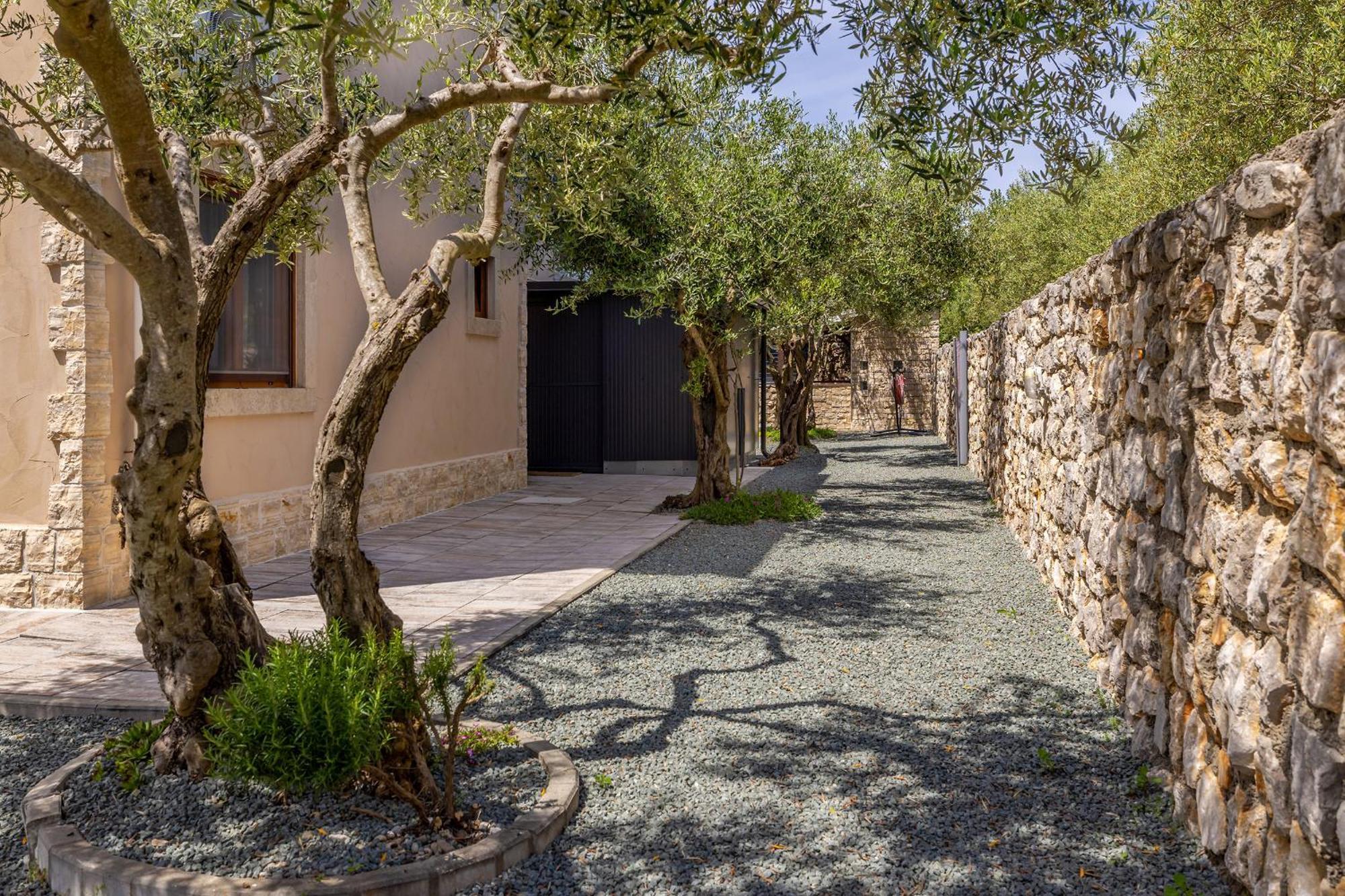 Villa Dijana East Linardići 外观 照片